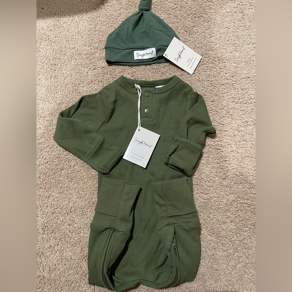 Snuggle Hunny Organic Grow with Me Onesie with Hat